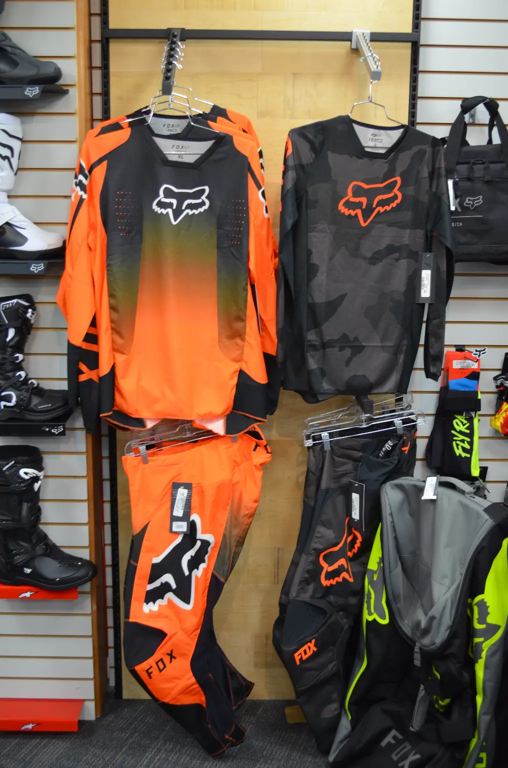 motorcycle riding gear