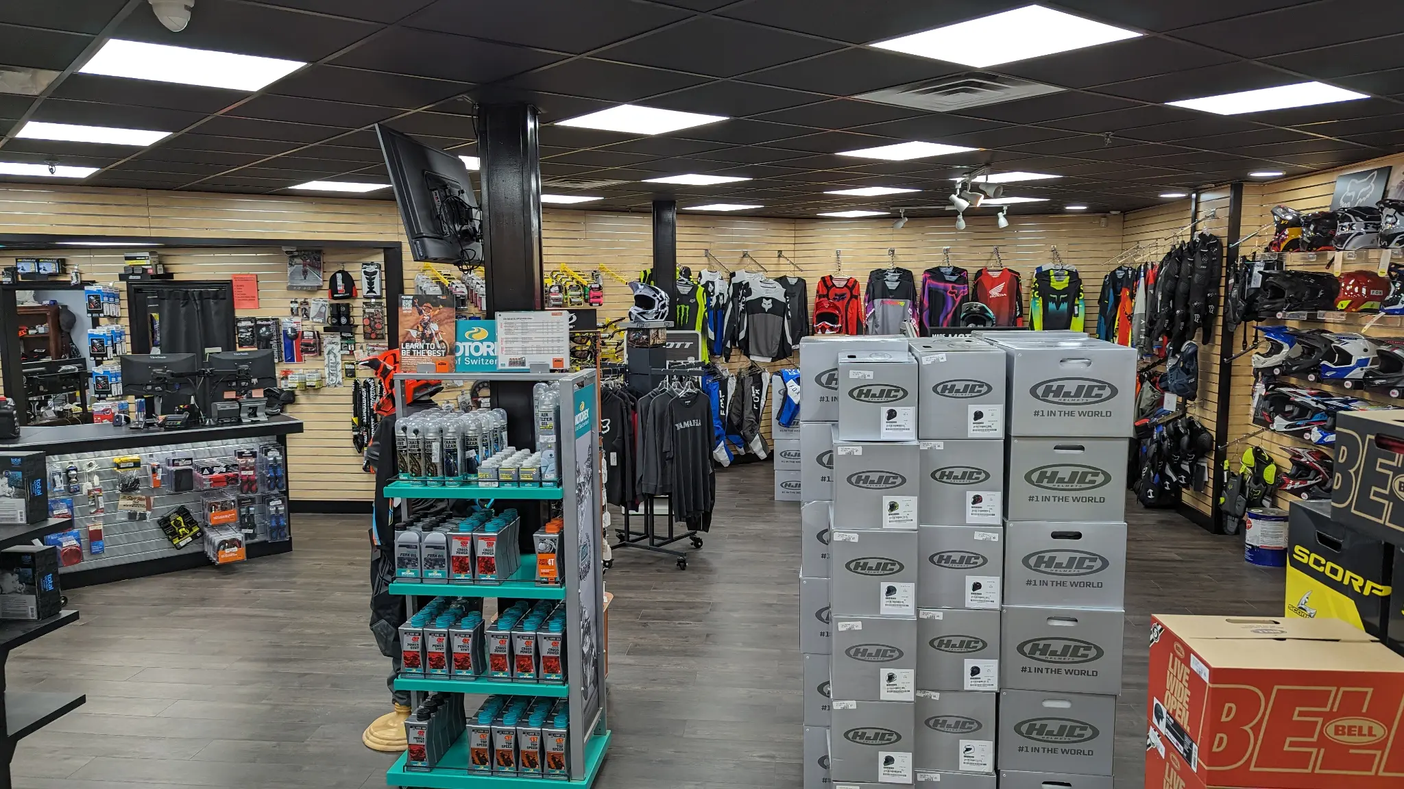 Dealer Parts and Accessory Shop 3